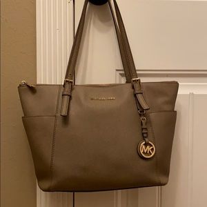 Michael Kors light brown tote